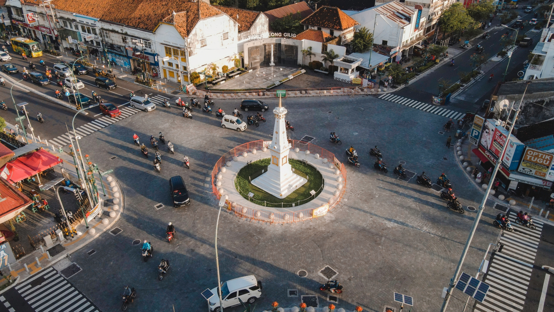 A Nostalgic Escape: Where to Stay and Eat in Yogyakarta Image