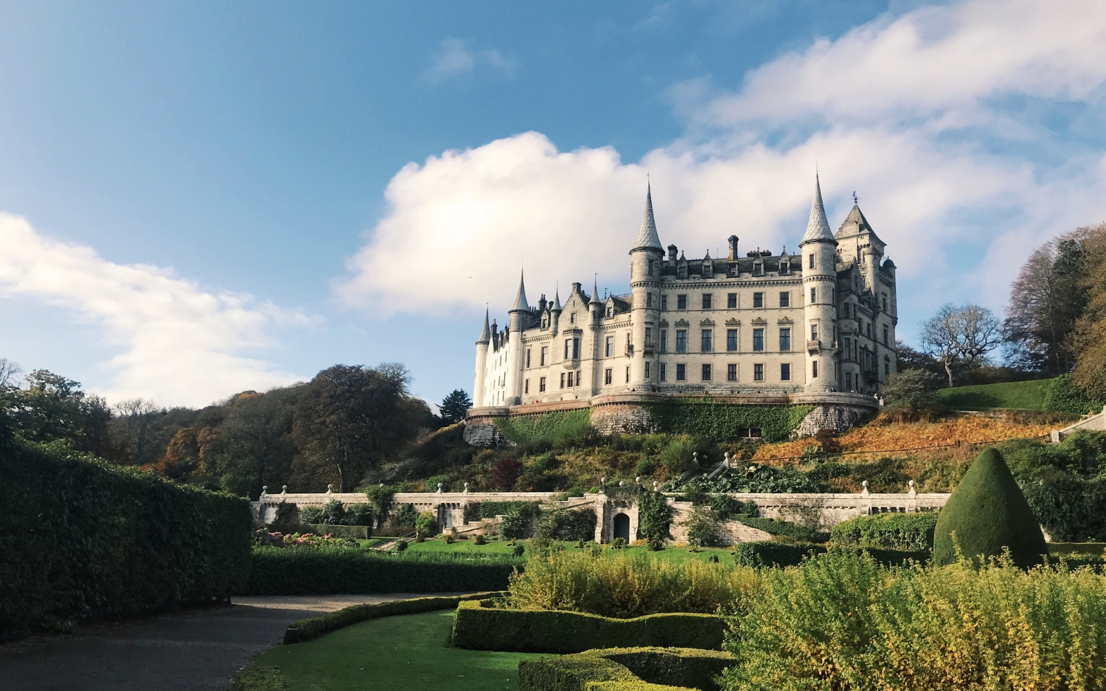Things to do in the Scottish Highlands - Dunrobin Castle
